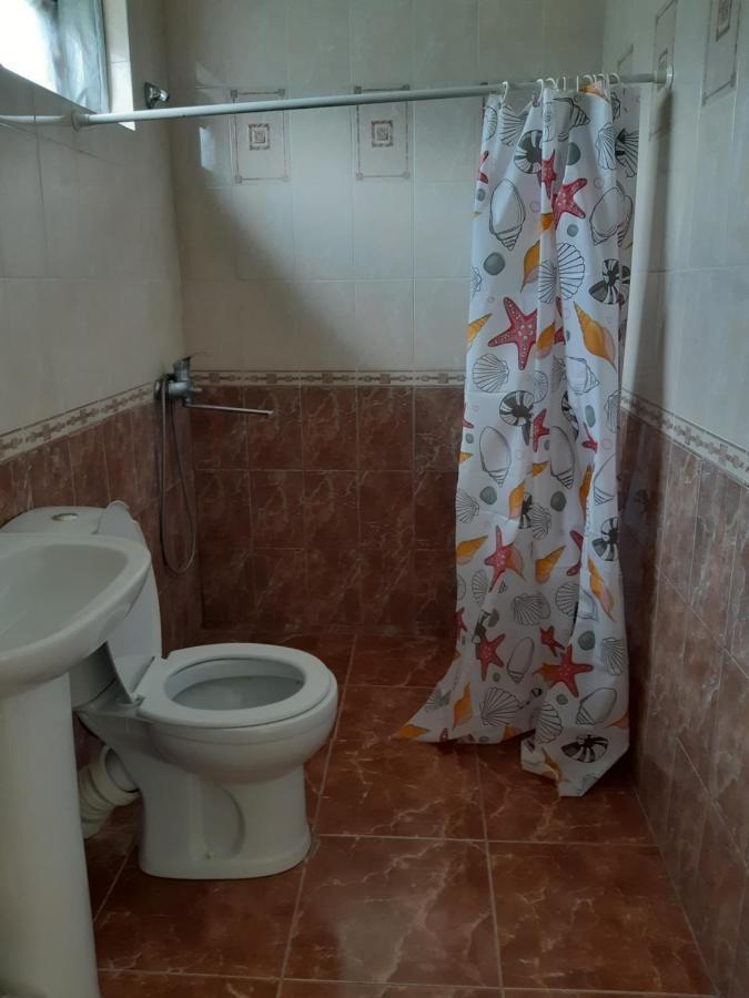 Guesthouse On Topchan 17 New Athos Exterior foto